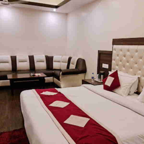 Namma Holidays - Best hotels in Jammu Kashmir (2)