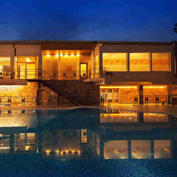 Namma Holidays Best hotels with us (1)