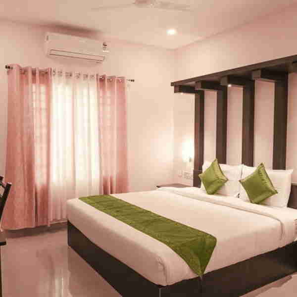 Namma Holidays - Hotel Near Cohin airport with best price (2)