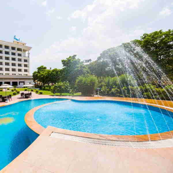 Namma Holidays - Shirdi Hotels (3)