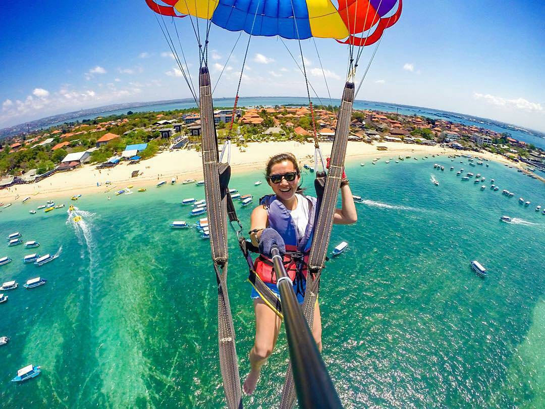 003Parasailing-by-@wenisilviani